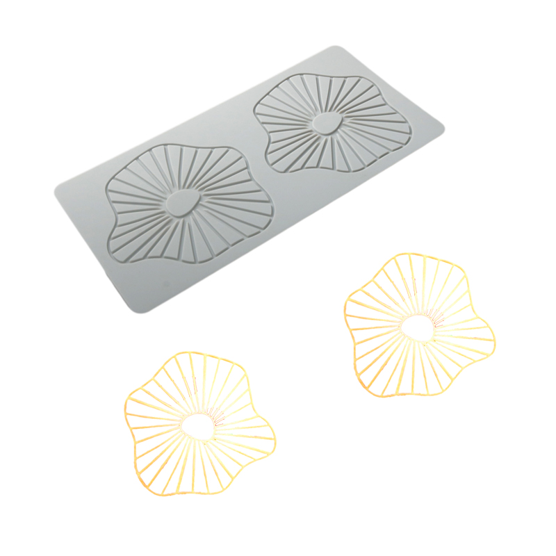 Silicone Lace Mat Pear or Rabb - огляд і ціна Bunny Cake Mold